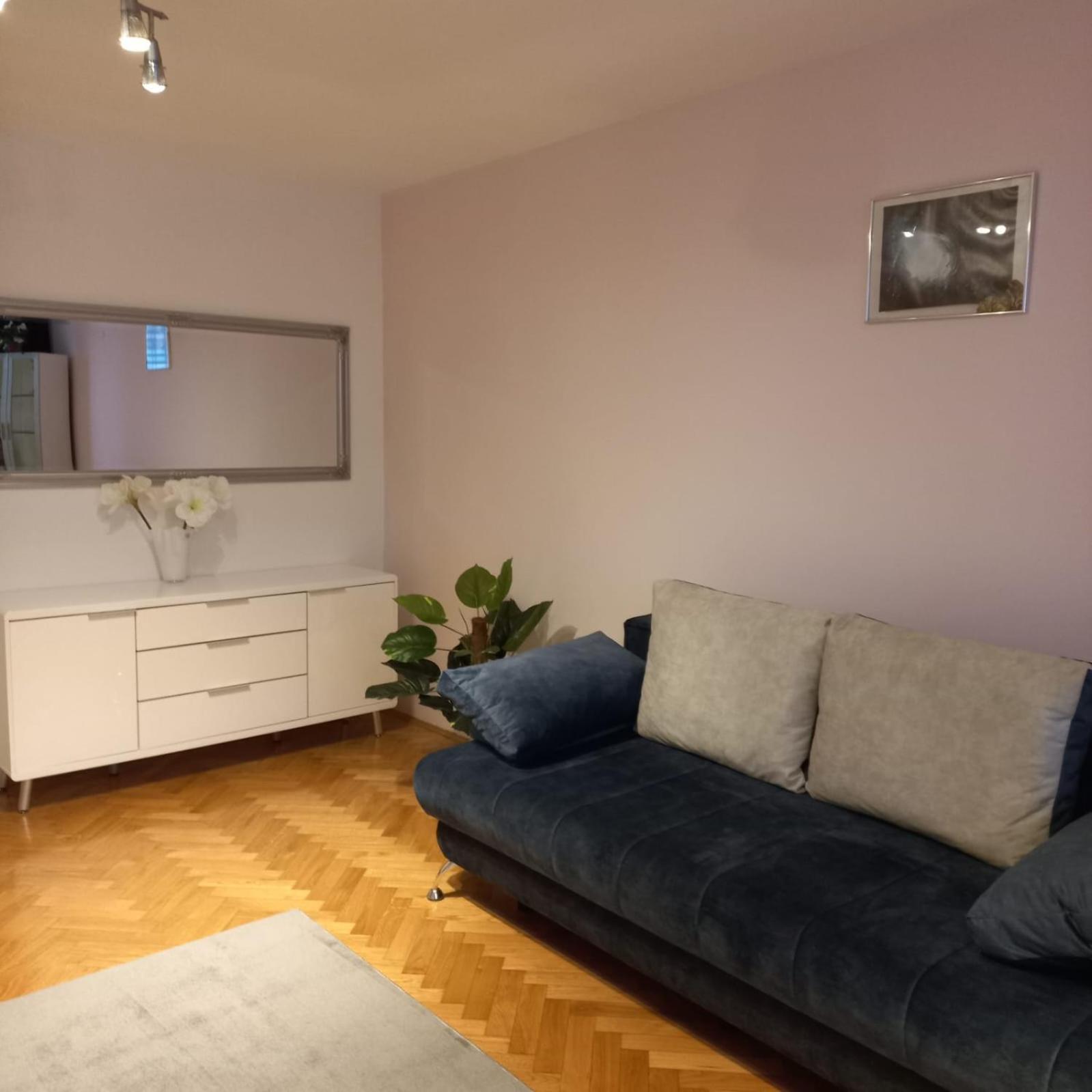 Apartment Blue Moon ليوبليانا المظهر الخارجي الصورة